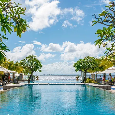 Crimson Resort And Spa - Mactan Island, Cebu