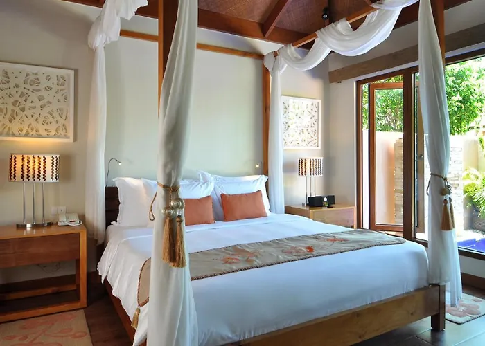 리조트 Crimson And - Mactan Island, Cebu 5*