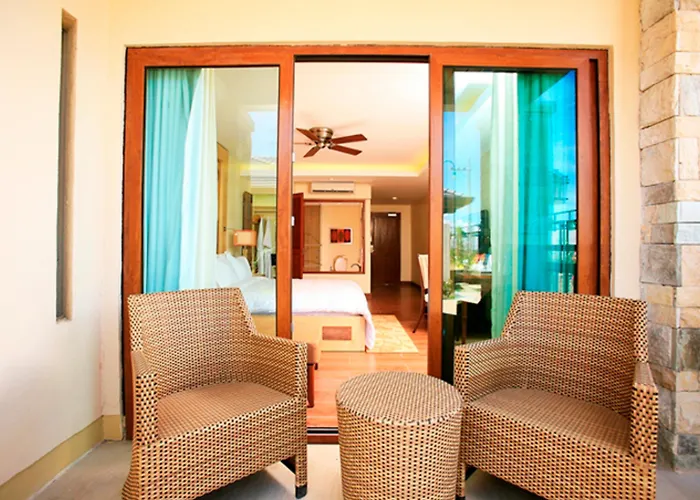 리조트 Crimson And - Mactan Island, Cebu 5*
