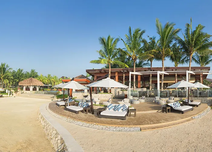 Crimson And - Mactan Island, Cebu 5*