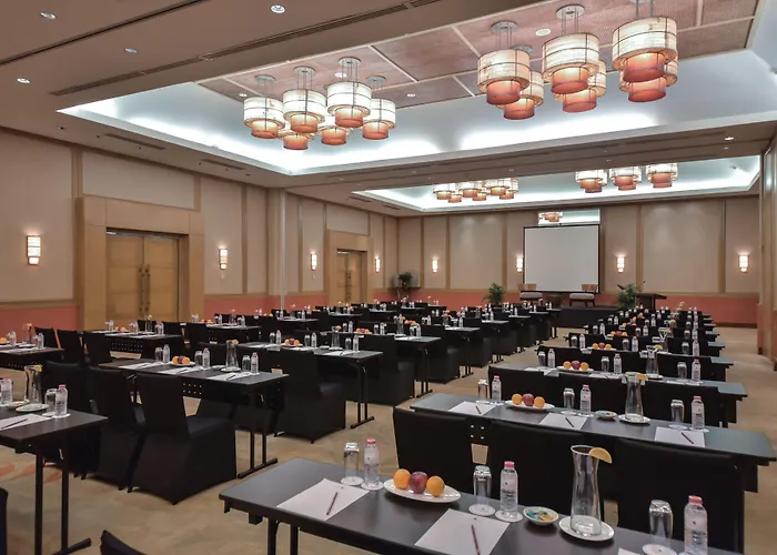 리조트 Crimson And - Mactan Island, Cebu 5*