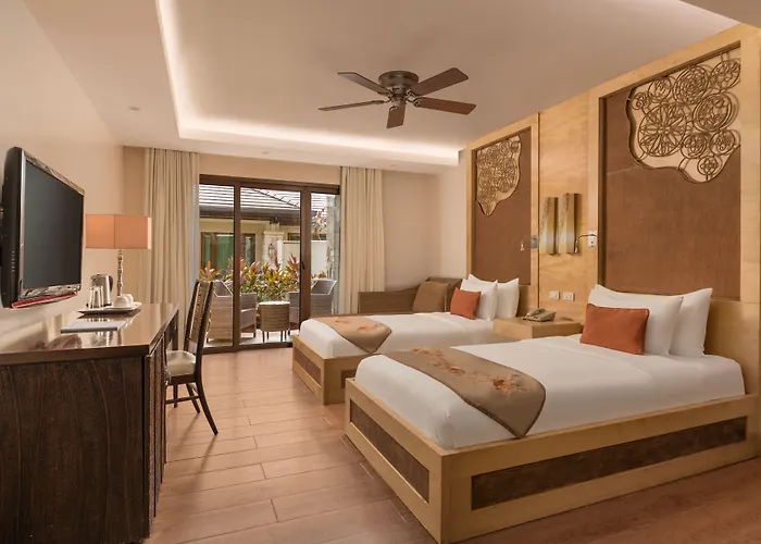 Crimson And - Mactan Island, Cebu 막탄